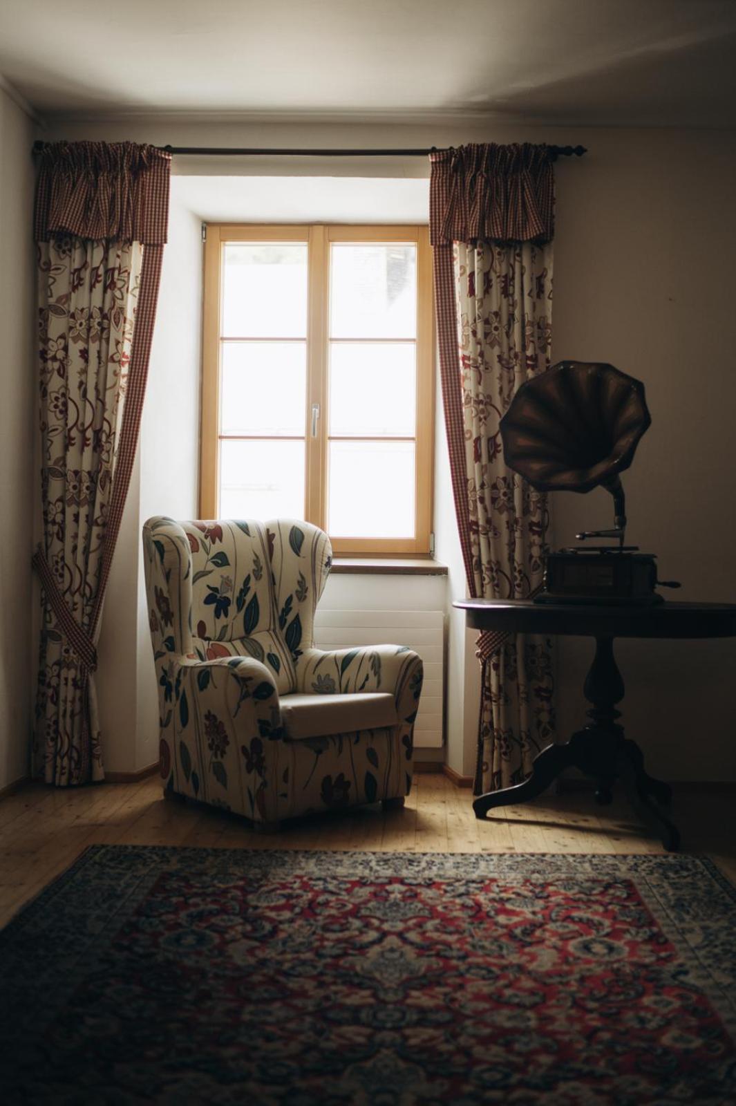 Gasthof Post Dalaas Zewnętrze zdjęcie